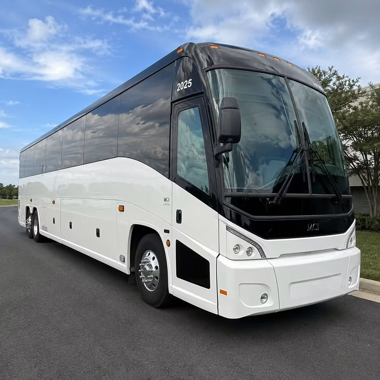 event transportation bus rentals in pasadena